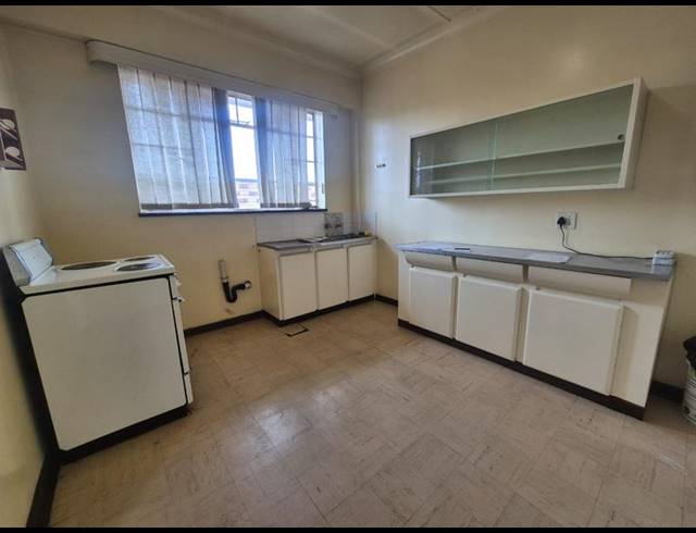 2 BEDROOM TOWNHOUSE FOR SALE IN NEW REDRUTH